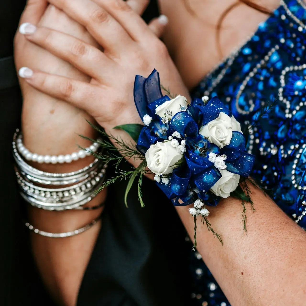 blue and white flowers